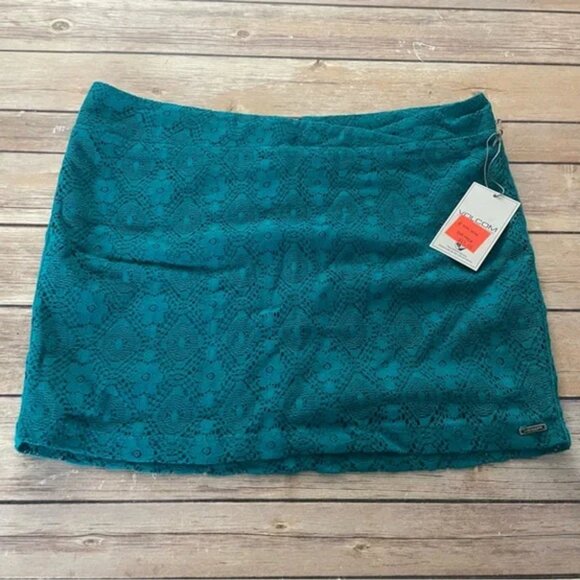 NWT Volcom teal laced wave mini skirt size 5/27 - Picture 2 of 9